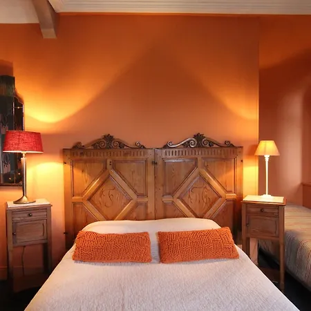 La Des Rosiers ベッド・アンド・ブレックファスト 3*