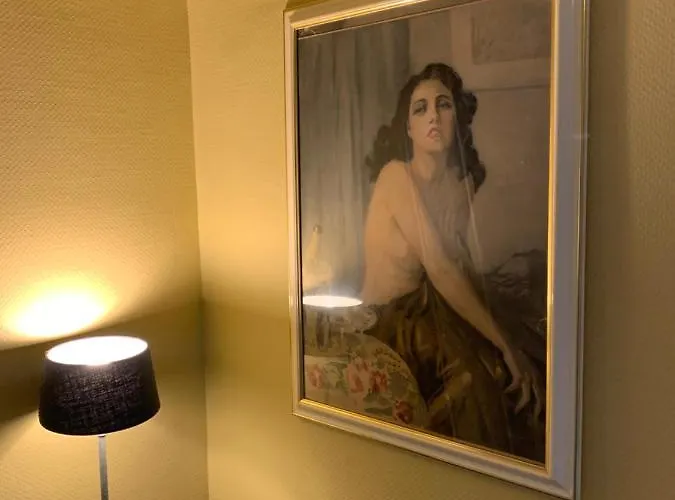 La Des Rosiers Bed & Breakfast Cricquebœuf