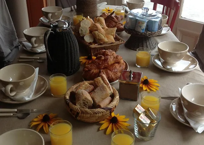 La Des Rosiers Bed & Breakfast Cricquebœuf