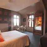 La Des Rosiers 4*
