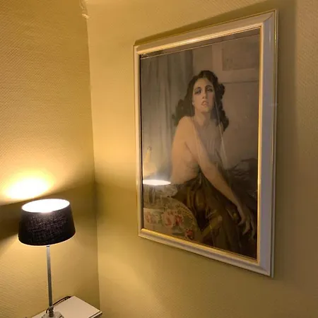 La Des Rosiers Bed & Breakfast Cricqueboeuf