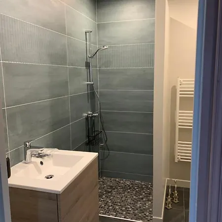 Bed & Breakfast La Des Rosiers 3*