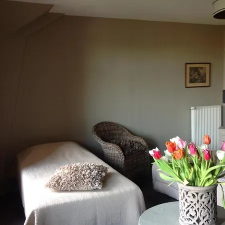 La Des Rosiers Bed & Breakfast