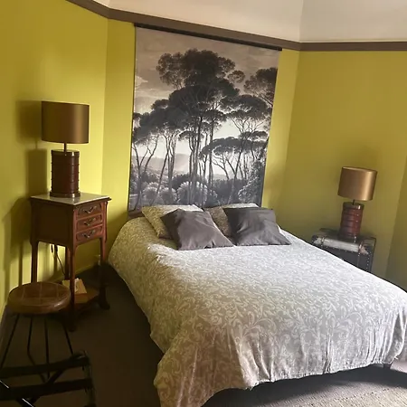 La Des Rosiers Bed & Breakfast Cricquebœuf