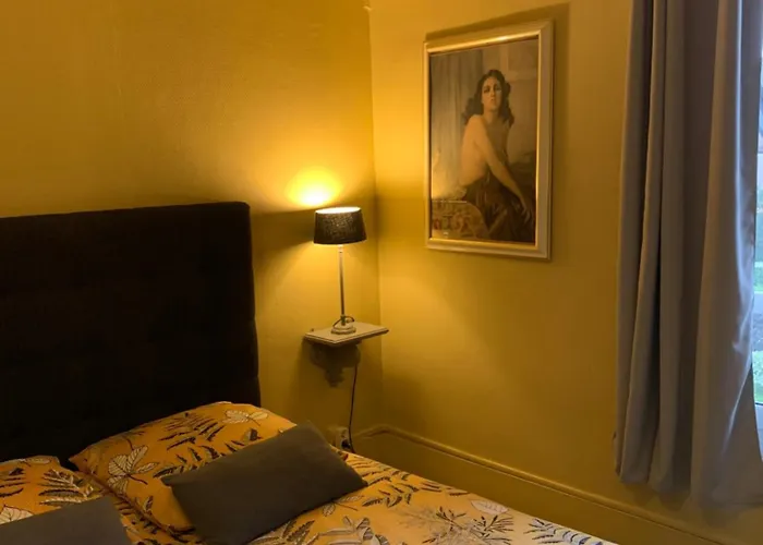 Bed & Breakfast La Des Rosiers 3*