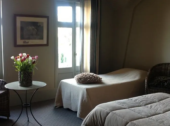 Bed & Breakfast La Des Rosiers 3*